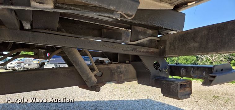 image for item ED2056 1995 GMC TopKick rollback truck