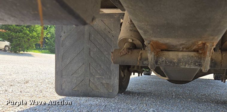 image for item ED2056 1995 GMC TopKick rollback truck