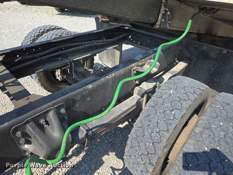 image for item ED2056 1995 GMC TopKick rollback truck