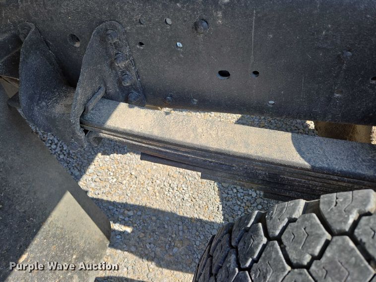 image for item ED2056 1995 GMC TopKick rollback truck