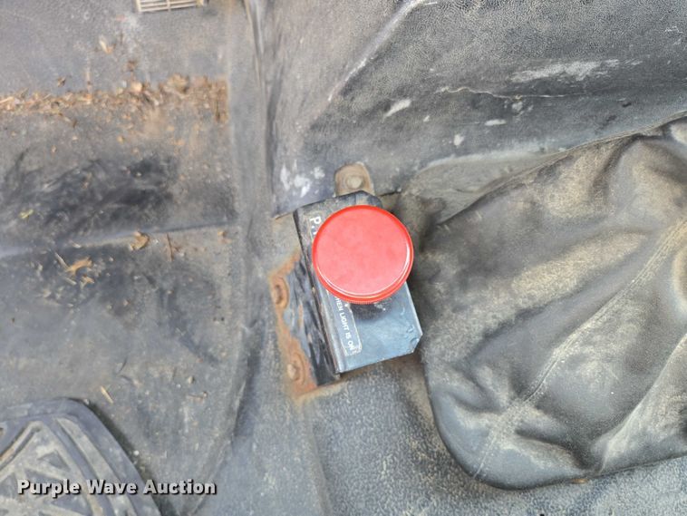 image for item ED2056 1995 GMC TopKick rollback truck