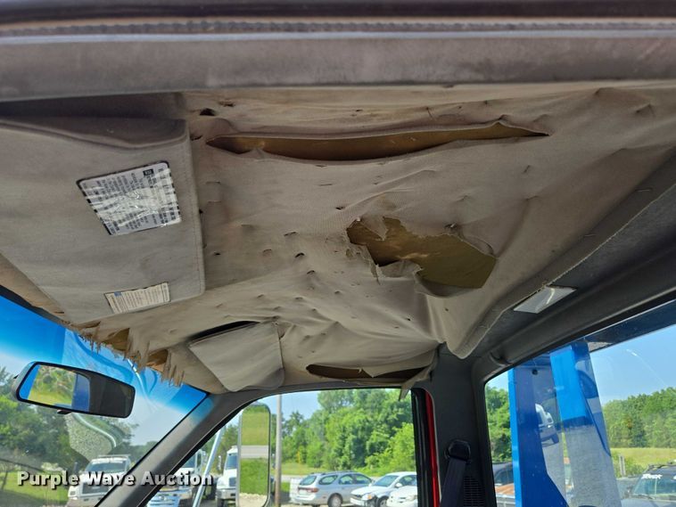 image for item ED2056 1995 GMC TopKick rollback truck