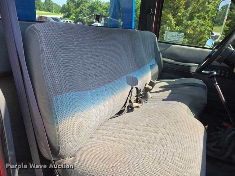 image for item ED2056 1995 GMC TopKick rollback truck