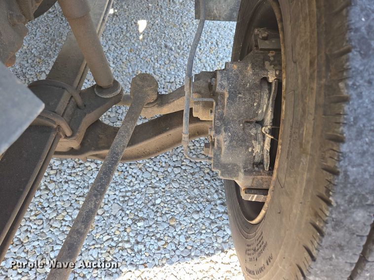 image for item ED2056 1995 GMC TopKick rollback truck