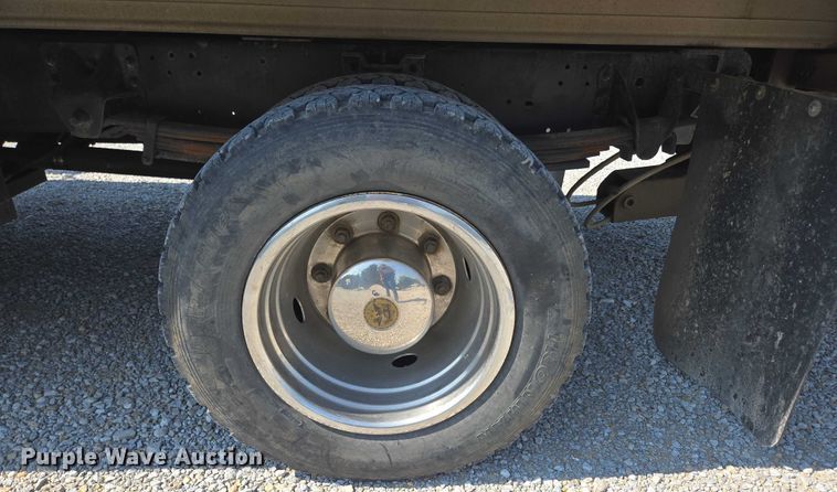 image for item ED2056 1995 GMC TopKick rollback truck