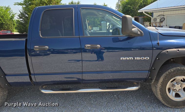 image for item ED2058 2003 Dodge Ram 1500 Quad Cab pickup truck