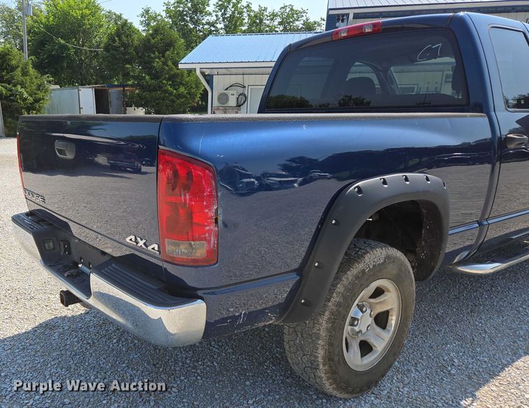 image for item ED2058 2003 Dodge Ram 1500 Quad Cab pickup truck