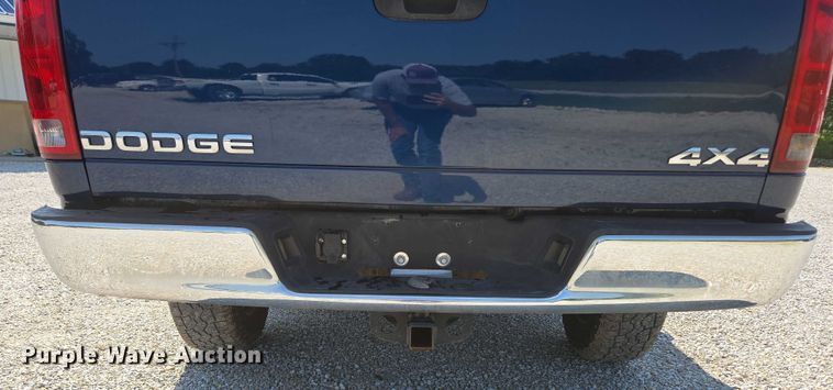 image for item ED2058 2003 Dodge Ram 1500 Quad Cab pickup truck