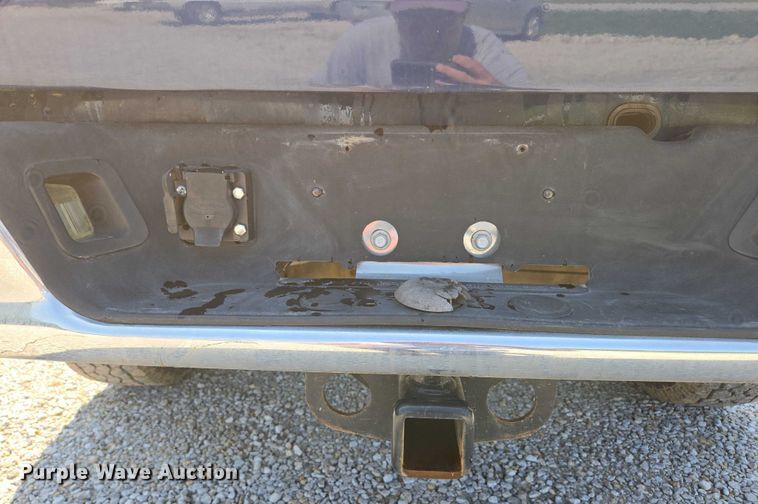 image for item ED2058 2003 Dodge Ram 1500 Quad Cab pickup truck