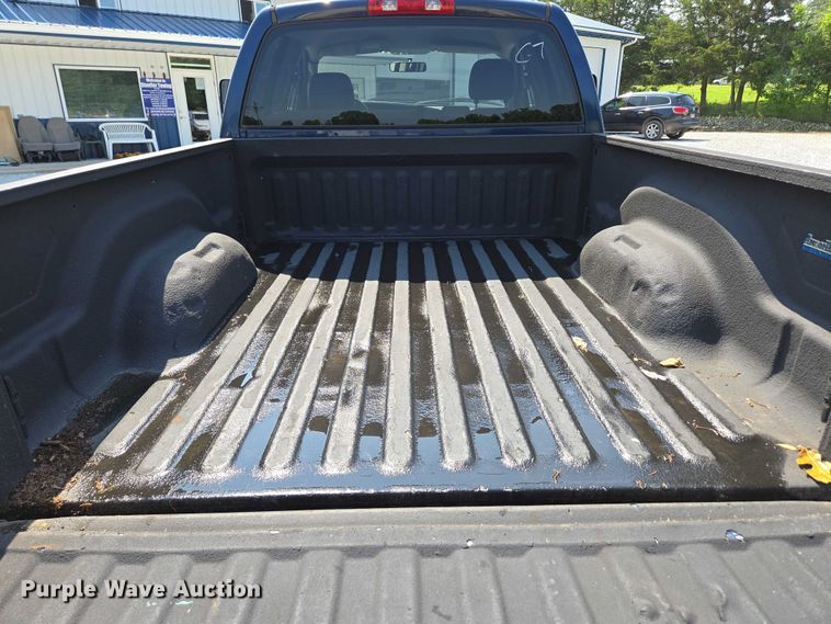 image for item ED2058 2003 Dodge Ram 1500 Quad Cab pickup truck