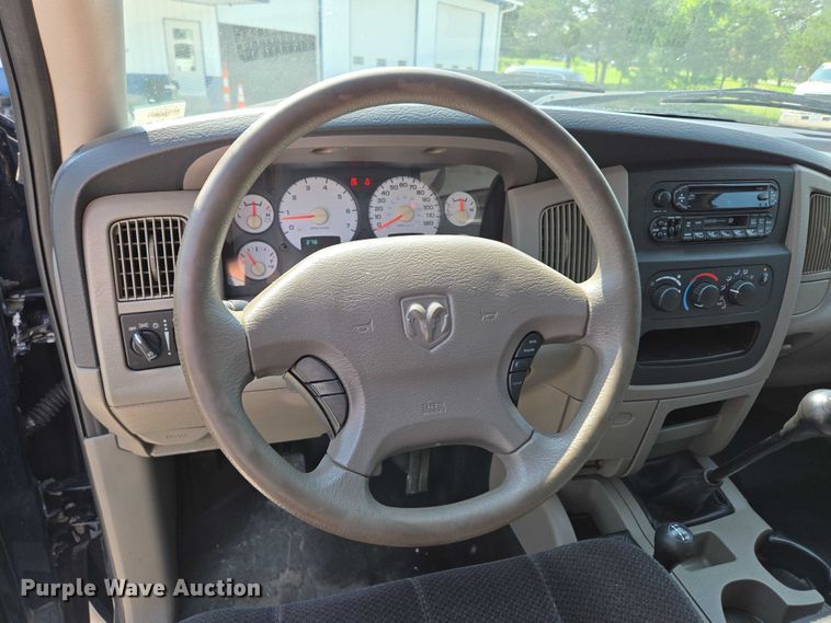 image for item ED2058 2003 Dodge Ram 1500 Quad Cab pickup truck