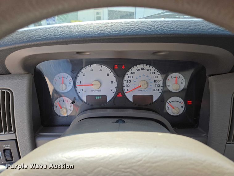 image for item ED2058 2003 Dodge Ram 1500 Quad Cab pickup truck