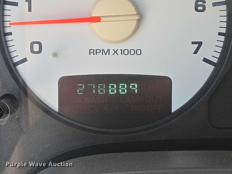 image for item ED2058 2003 Dodge Ram 1500 Quad Cab pickup truck