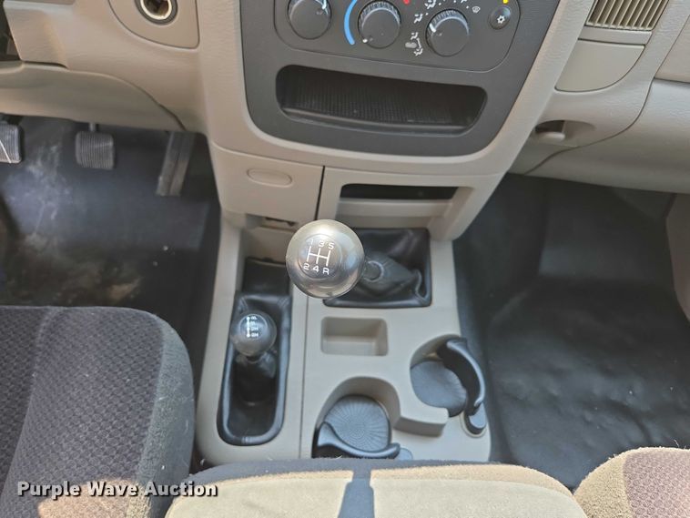 image for item ED2058 2003 Dodge Ram 1500 Quad Cab pickup truck