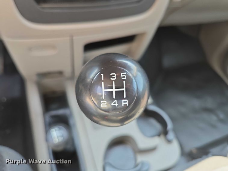 image for item ED2058 2003 Dodge Ram 1500 Quad Cab pickup truck