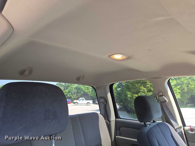 image for item ED2058 2003 Dodge Ram 1500 Quad Cab pickup truck