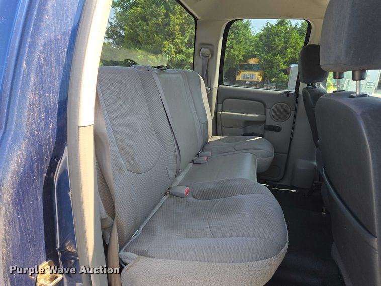 image for item ED2058 2003 Dodge Ram 1500 Quad Cab pickup truck