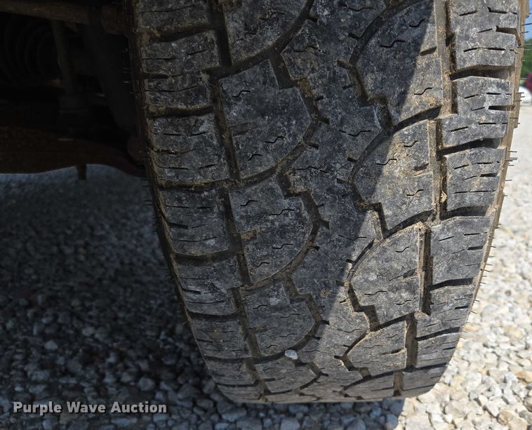 image for item ED2058 2003 Dodge Ram 1500 Quad Cab pickup truck