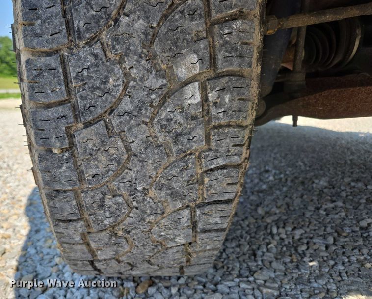 image for item ED2058 2003 Dodge Ram 1500 Quad Cab pickup truck