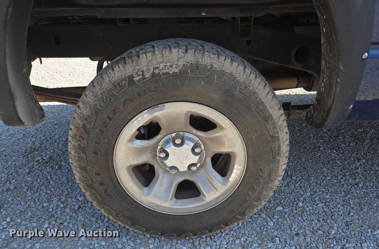 image for item ED2058 2003 Dodge Ram 1500 Quad Cab pickup truck