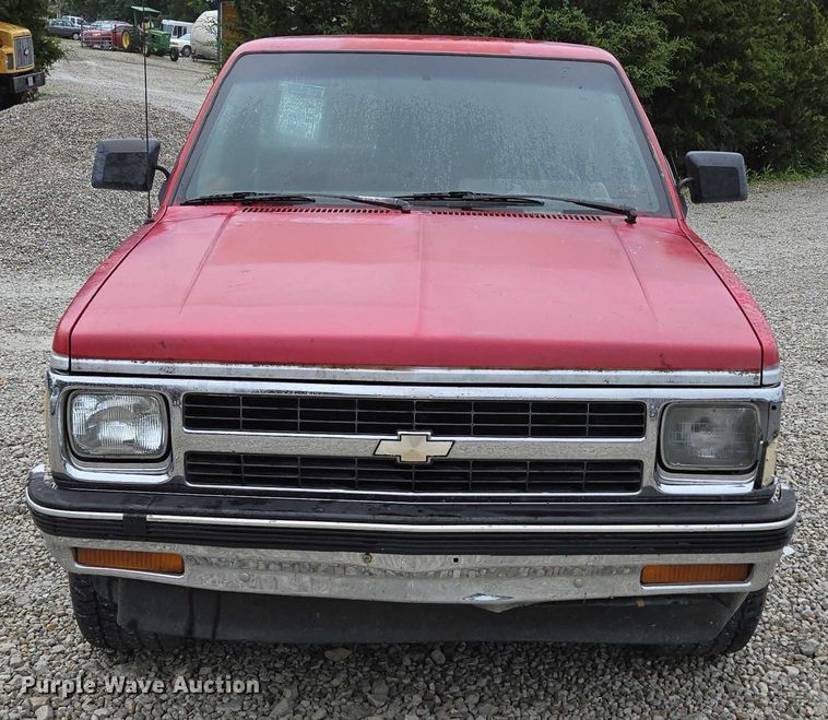 image for item ED2059 1991 Chevrolet S10 pickup truck