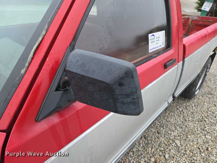 image for item ED2059 1991 Chevrolet S10 pickup truck