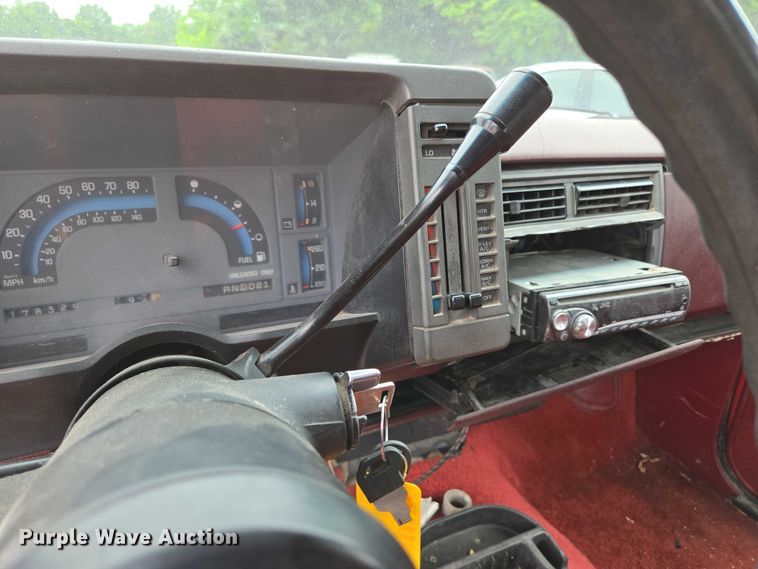 image for item ED2059 1991 Chevrolet S10 pickup truck