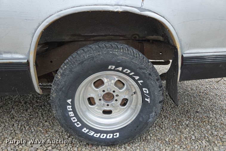 image for item ED2059 1991 Chevrolet S10 pickup truck