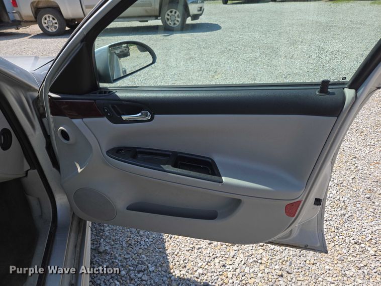 image for item ED2060 2010 Chevrolet Impala LTZ 