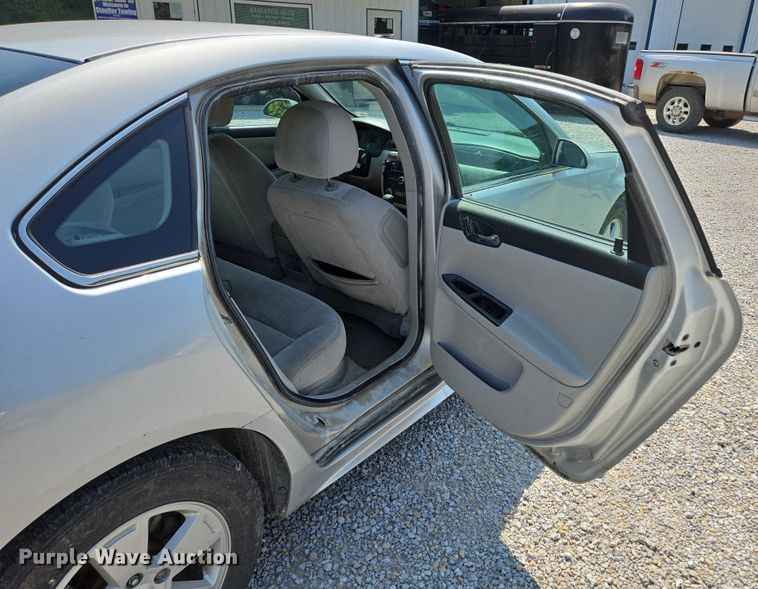 image for item ED2060 2010 Chevrolet Impala LTZ 