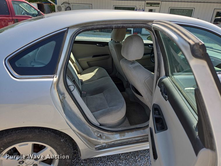 image for item ED2060 2010 Chevrolet Impala LTZ 