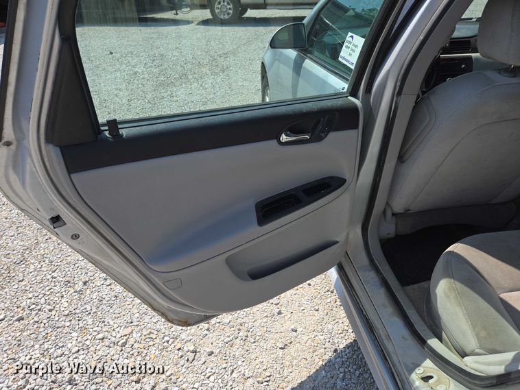 image for item ED2060 2010 Chevrolet Impala LTZ 