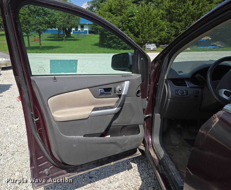 image for item ED2062 2011 Ford Edge Limited SUV