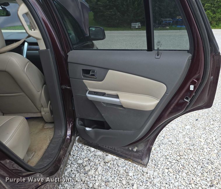 image for item ED2062 2011 Ford Edge Limited SUV