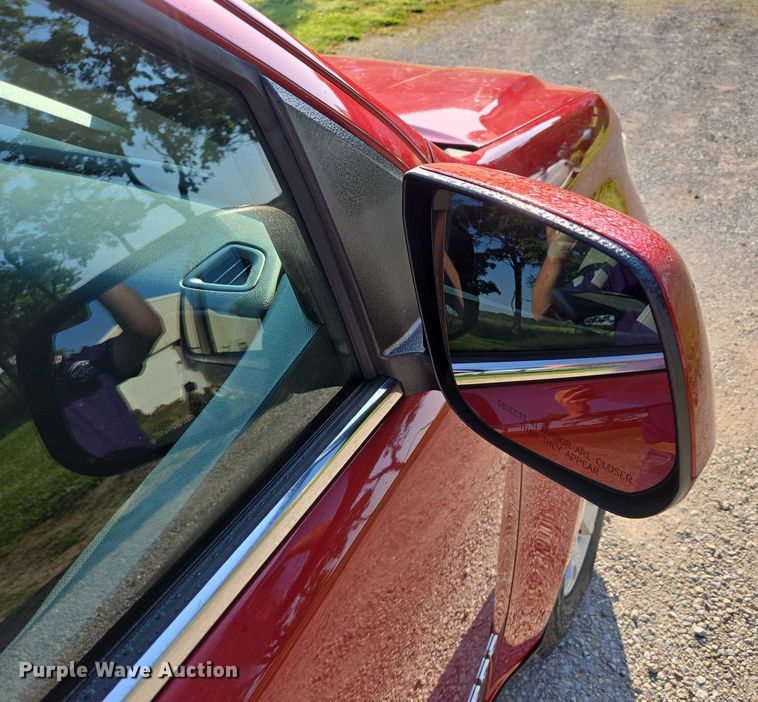 image for item ED2063 2016 Chevrolet Colorado Crew Cab pickup truck