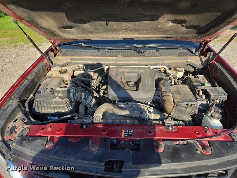 image for item ED2063 2016 Chevrolet Colorado Crew Cab pickup truck