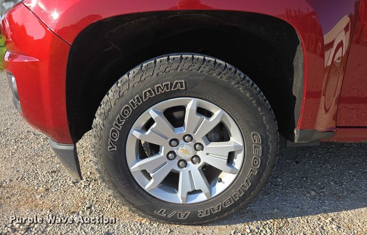 image for item ED2063 2016 Chevrolet Colorado Crew Cab pickup truck