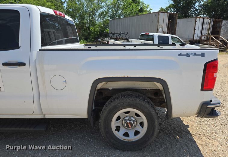 image for item ED2065 2014 GMC Sierra 1500 Double Cab pickup truck