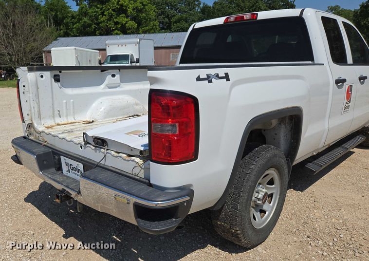 image for item ED2065 2014 GMC Sierra 1500 Double Cab pickup truck
