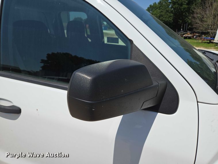 image for item ED2065 2014 GMC Sierra 1500 Double Cab pickup truck