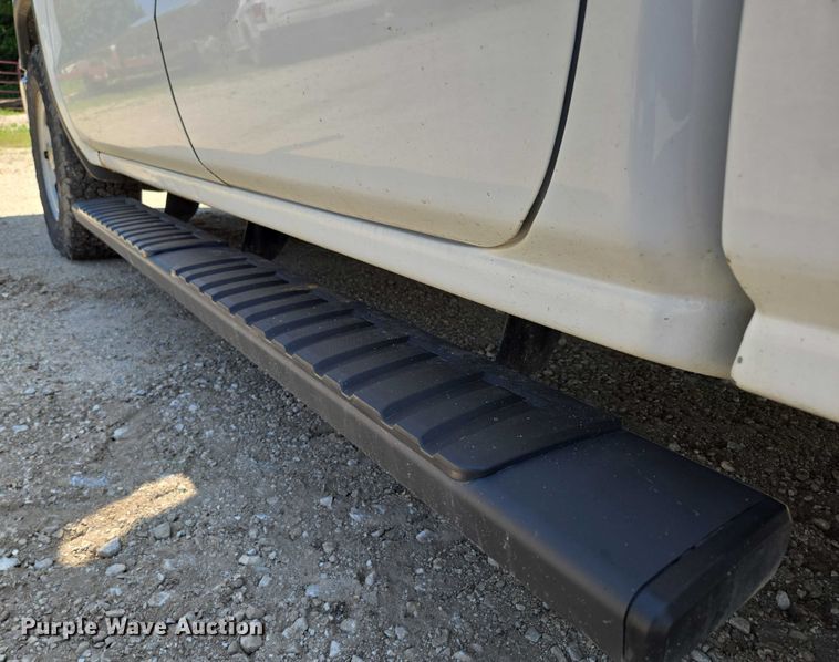 image for item ED2065 2014 GMC Sierra 1500 Double Cab pickup truck