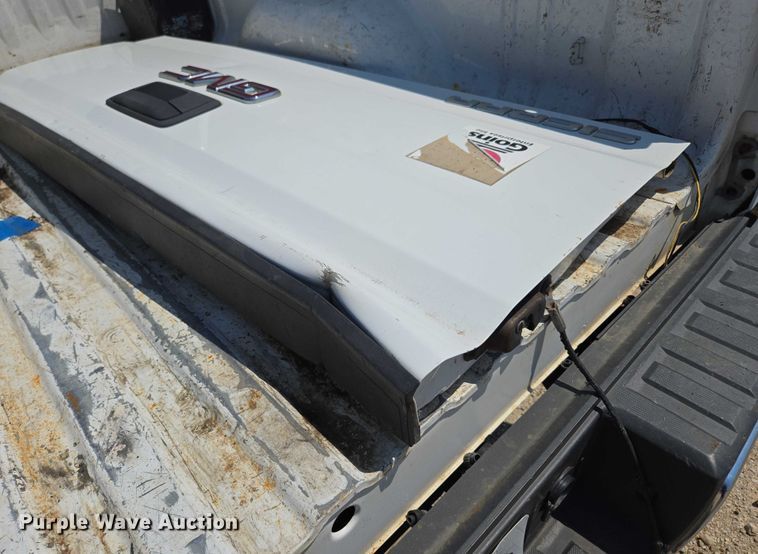 image for item ED2065 2014 GMC Sierra 1500 Double Cab pickup truck