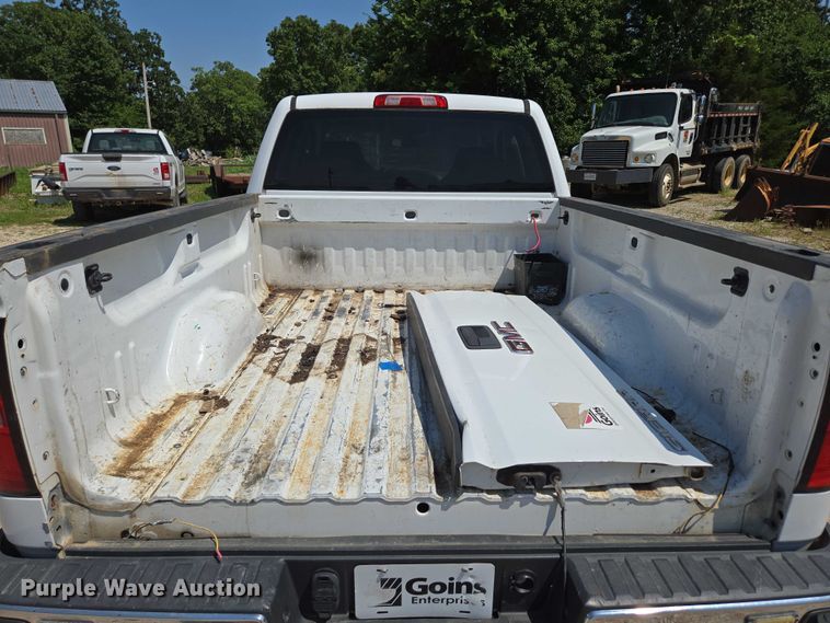 image for item ED2065 2014 GMC Sierra 1500 Double Cab pickup truck