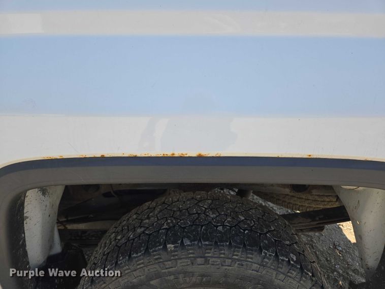 image for item ED2065 2014 GMC Sierra 1500 Double Cab pickup truck