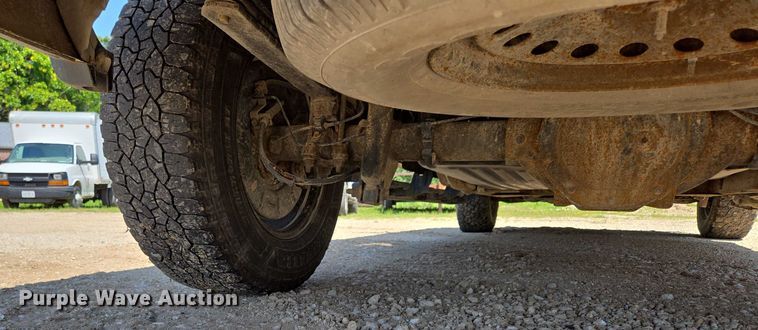 image for item ED2065 2014 GMC Sierra 1500 Double Cab pickup truck