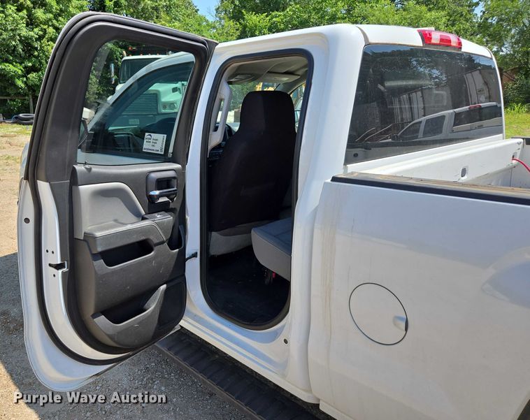 image for item ED2065 2014 GMC Sierra 1500 Double Cab pickup truck