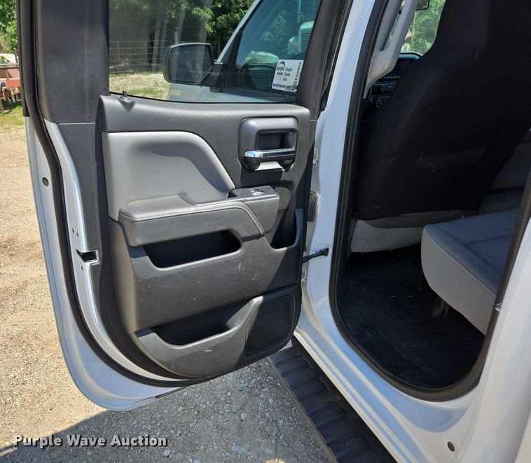 image for item ED2065 2014 GMC Sierra 1500 Double Cab pickup truck