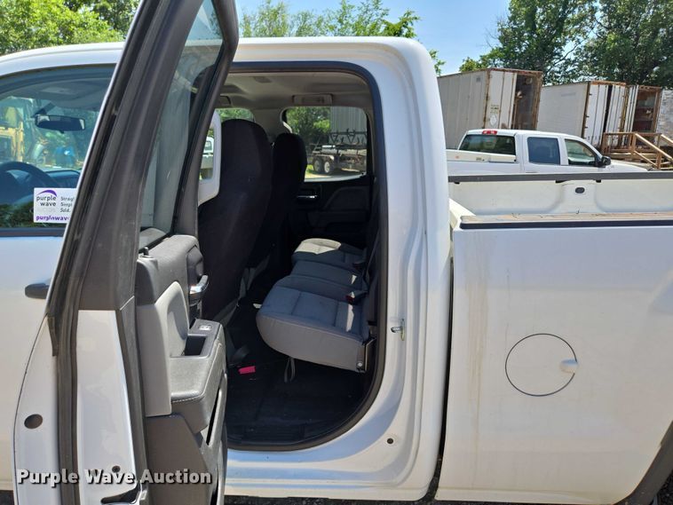 image for item ED2065 2014 GMC Sierra 1500 Double Cab pickup truck