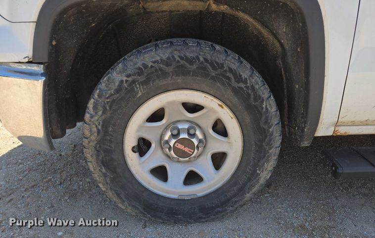 image for item ED2065 2014 GMC Sierra 1500 Double Cab pickup truck