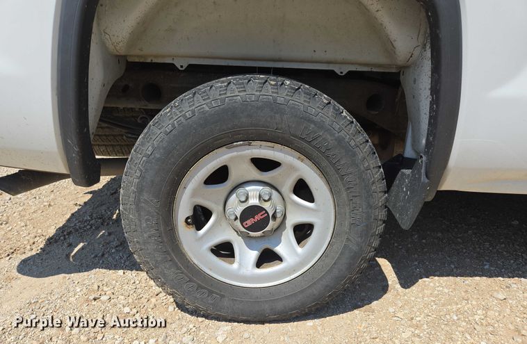 image for item ED2065 2014 GMC Sierra 1500 Double Cab pickup truck